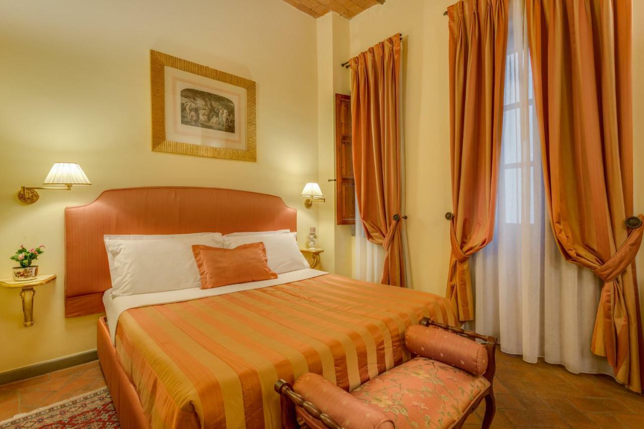 La Casa Del Garbo - Luxury Rooms&suite Bed and breakfast 3*